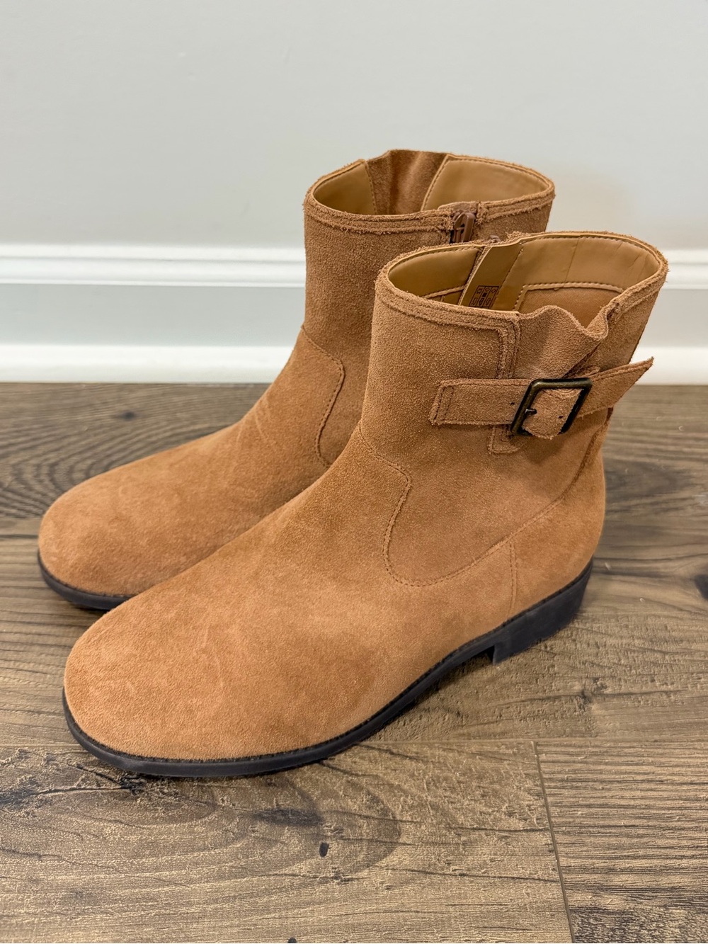 Vionic Jill Women's Suede Flat Ankle Boots Tan Buckle Wide 6W
